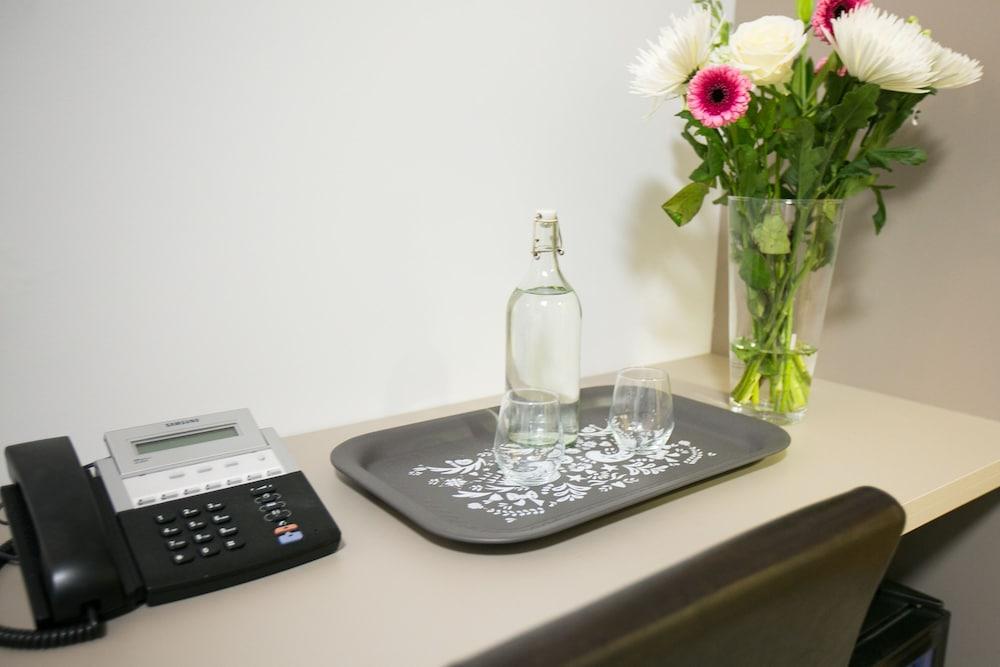 Belvilla Ilford Hill Hotel London ภายนอก รูปภาพ