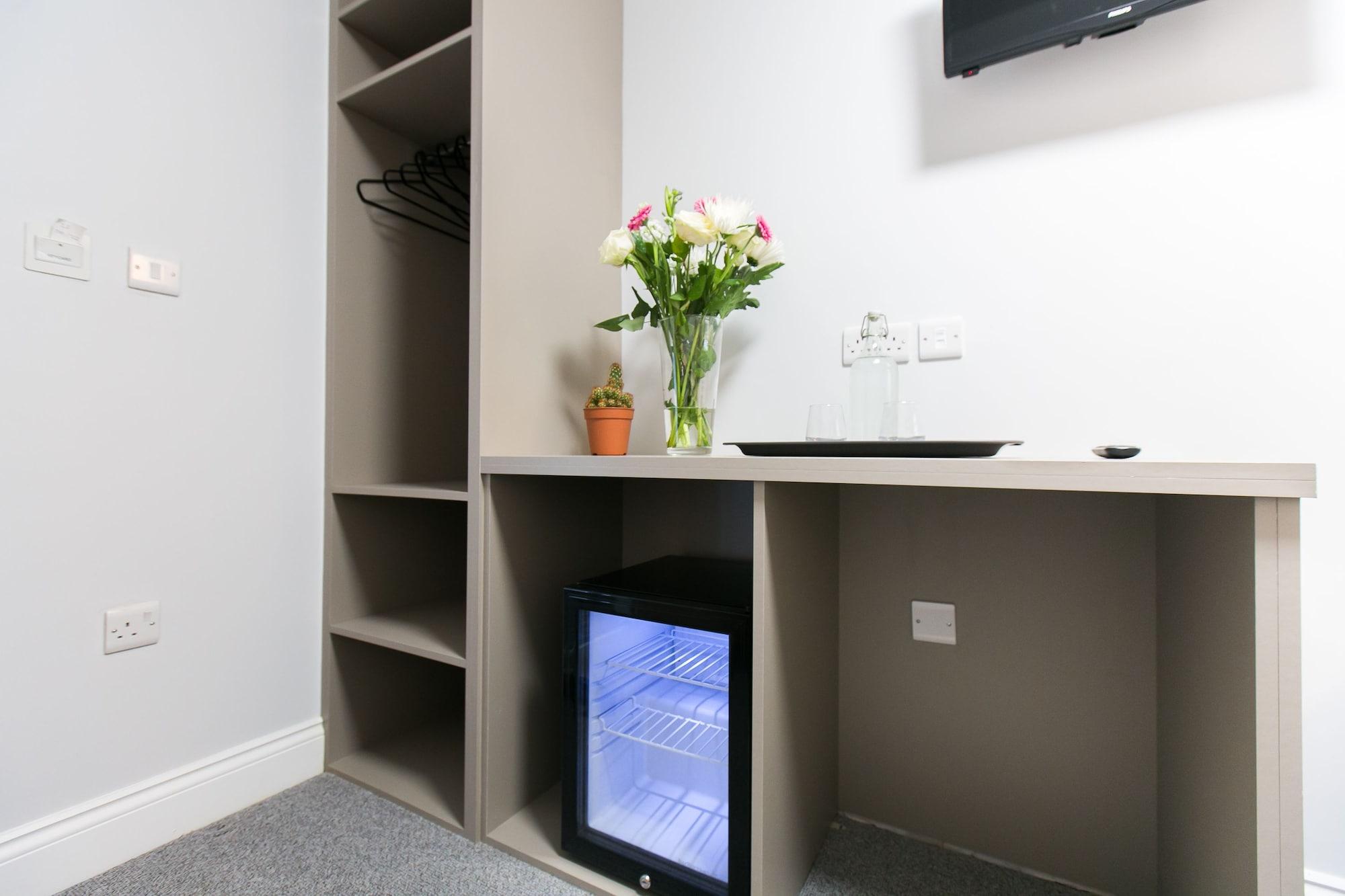 Belvilla Ilford Hill Hotel London ภายนอก รูปภาพ
