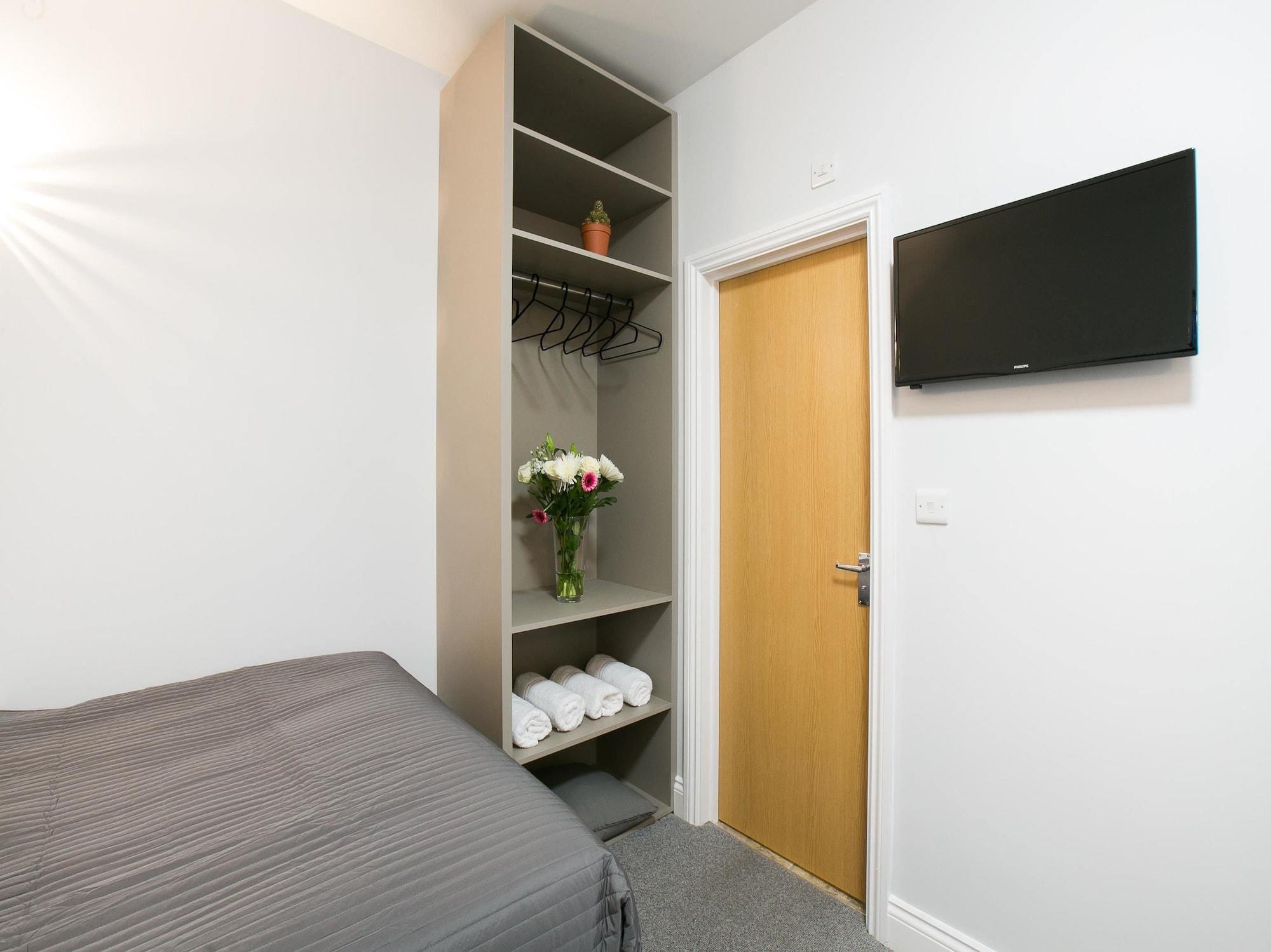 Belvilla Ilford Hill Hotel London ภายนอก รูปภาพ