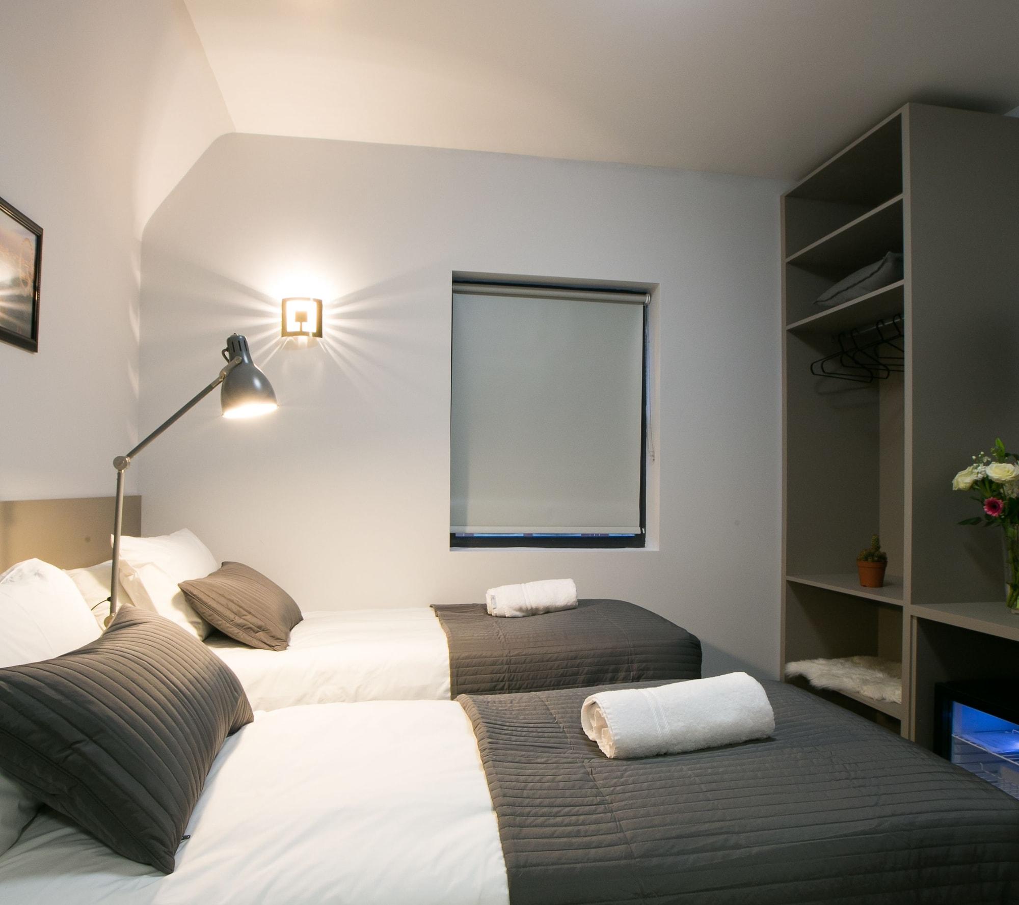 Belvilla Ilford Hill Hotel London ภายนอก รูปภาพ