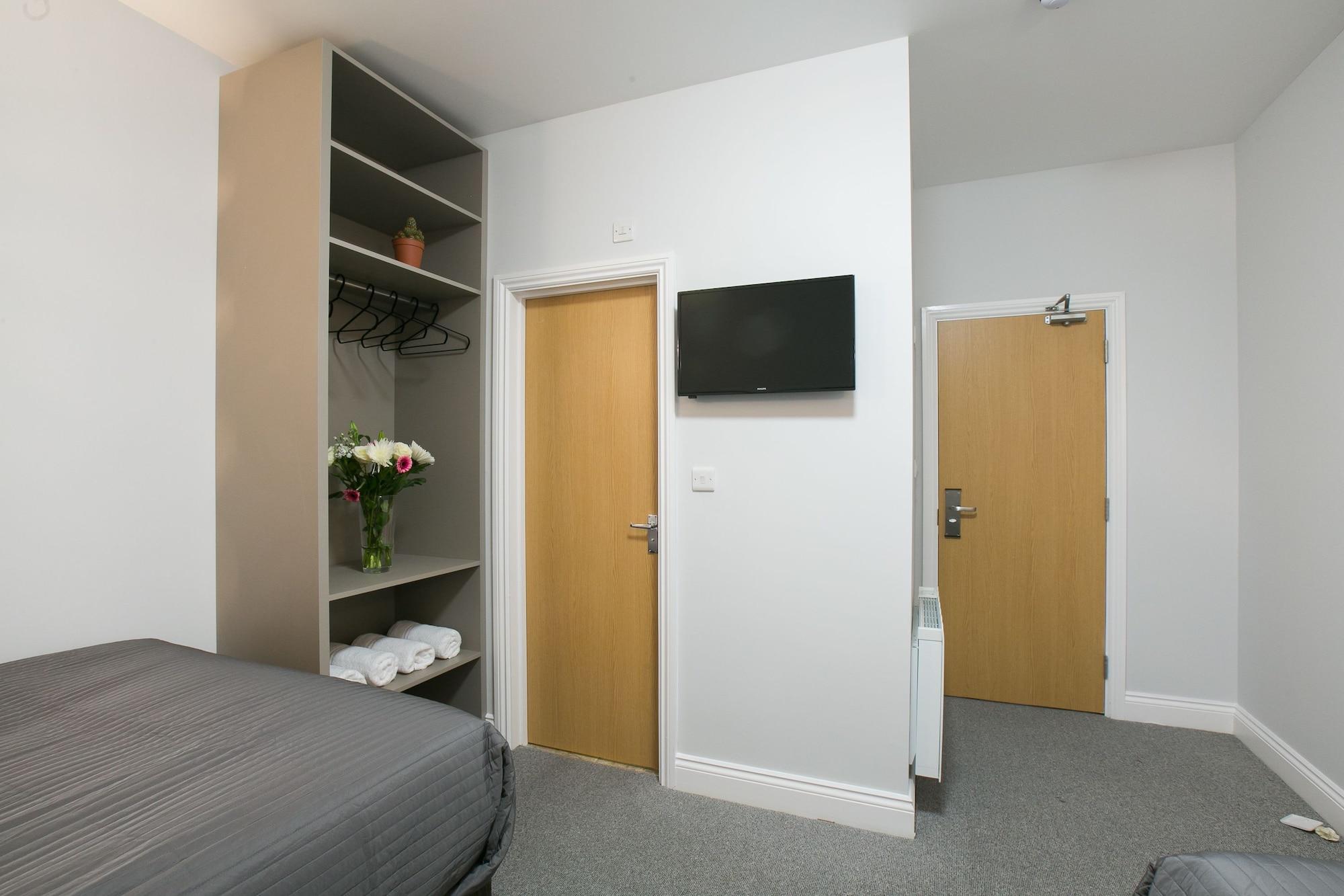 Belvilla Ilford Hill Hotel London ภายนอก รูปภาพ