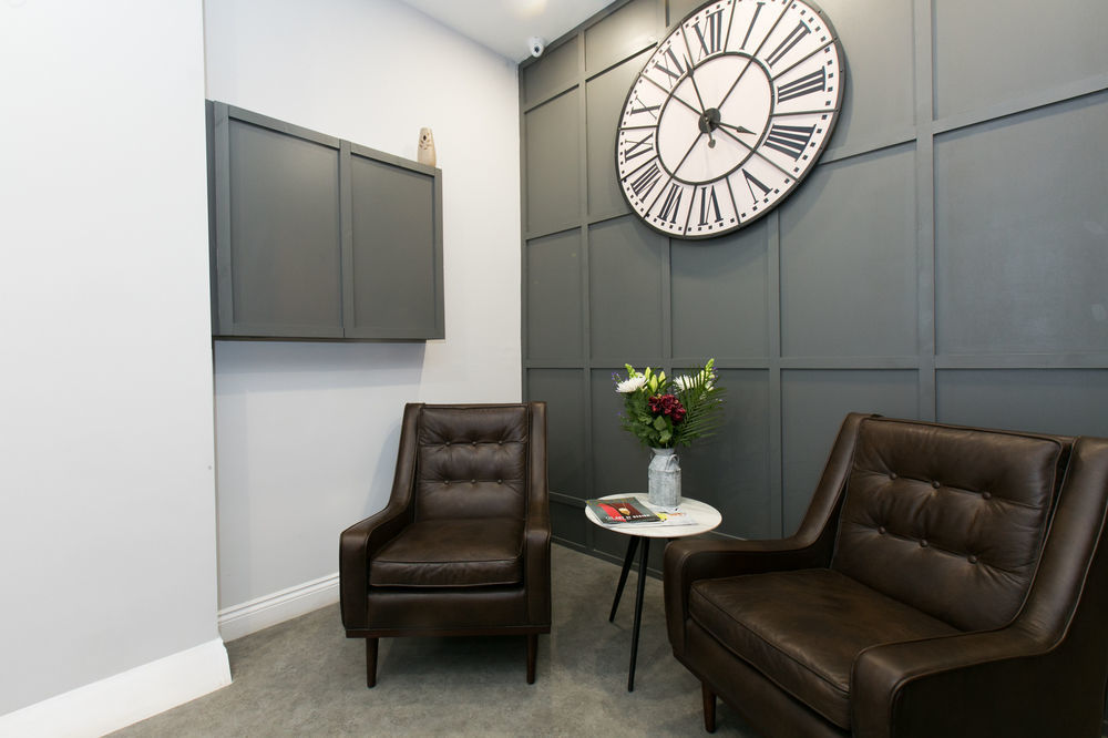 Belvilla Ilford Hill Hotel London ภายนอก รูปภาพ