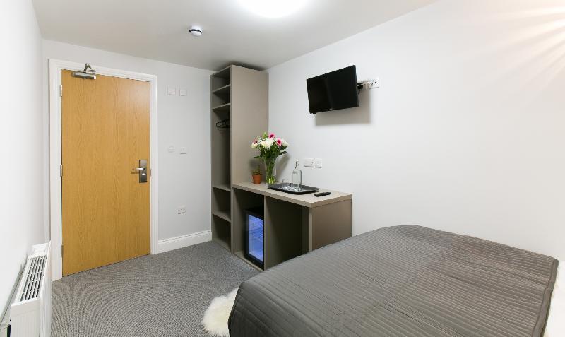 Belvilla Ilford Hill Hotel London ภายนอก รูปภาพ